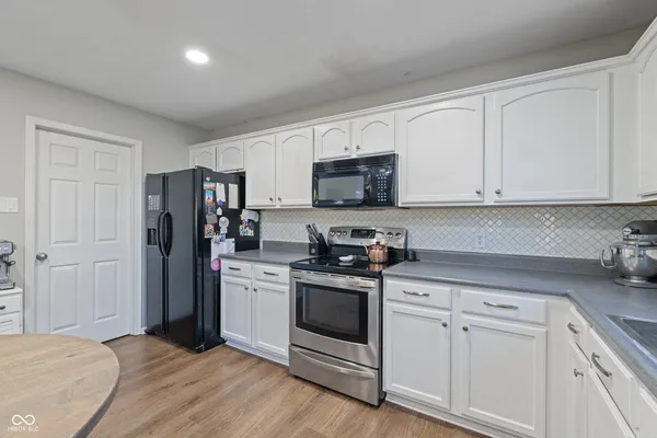 $299,999 | 1134 Maple Trace Way, Sheridan, IN 46069