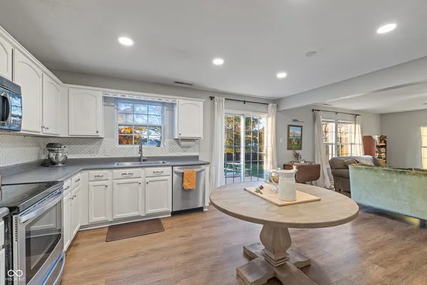 $299,999 | 1134 Maple Trace Way, Sheridan, IN 46069