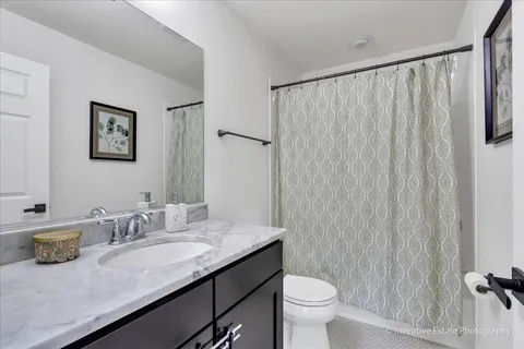 $689,900 | 5642 North Lockwood Avenue, Chicago, IL 60646
