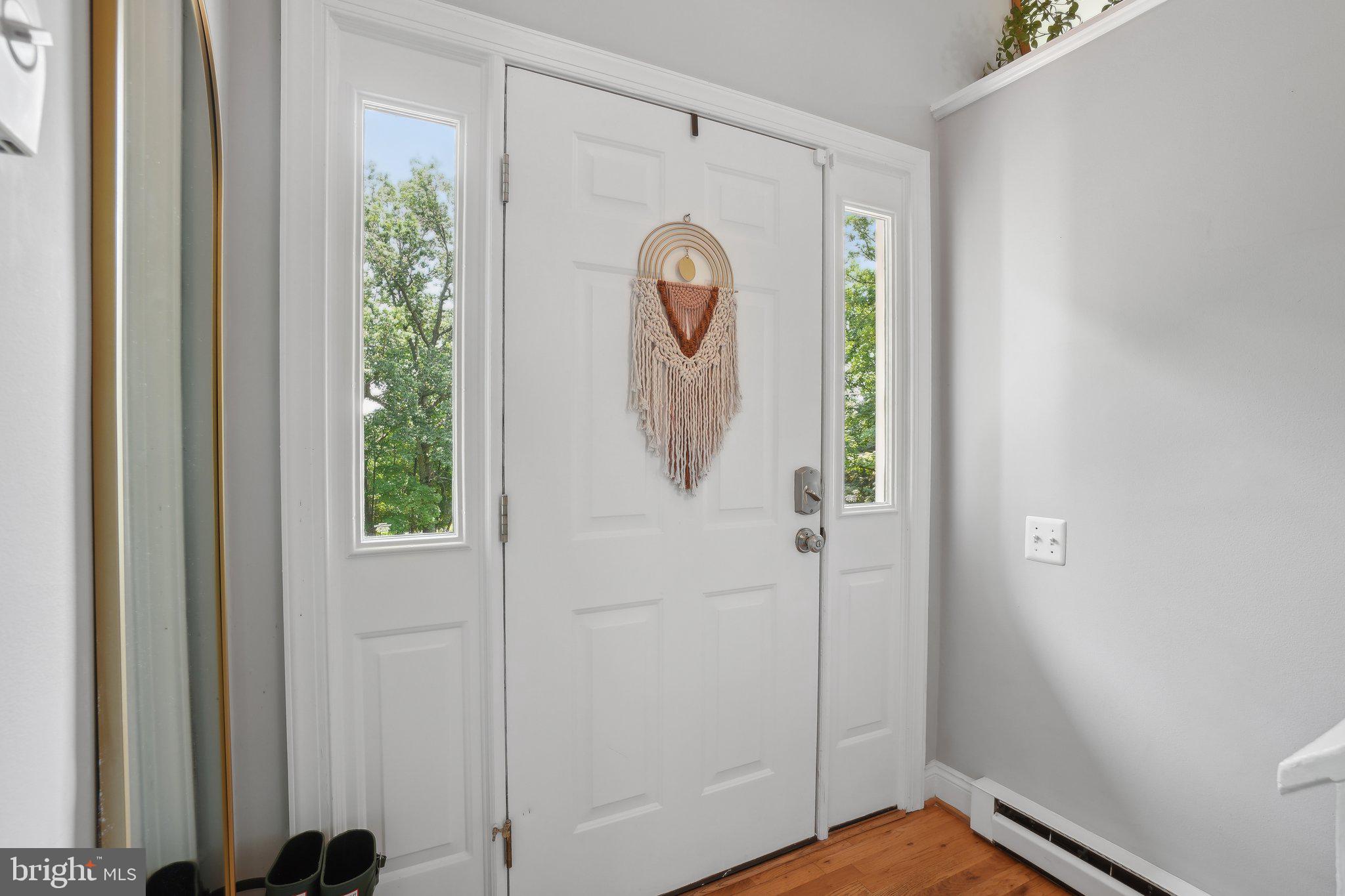 41756 Stumptown Road Leesburg, VA 20176 - Photo 28 of 61 Let's go downstairs!