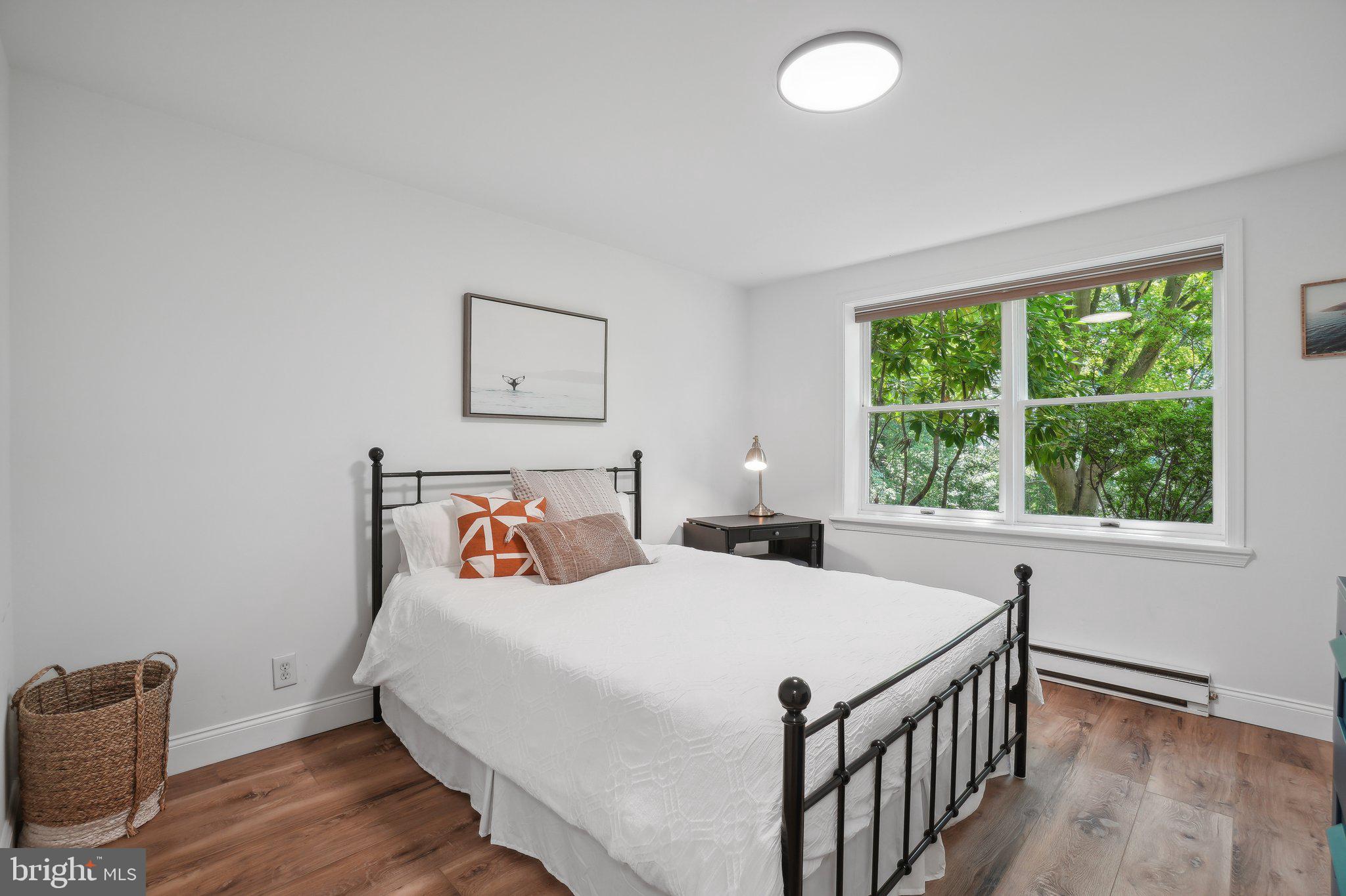 41756 Stumptown Road Leesburg, VA 20176 - Photo 37 of 61 Guest bedroom #4