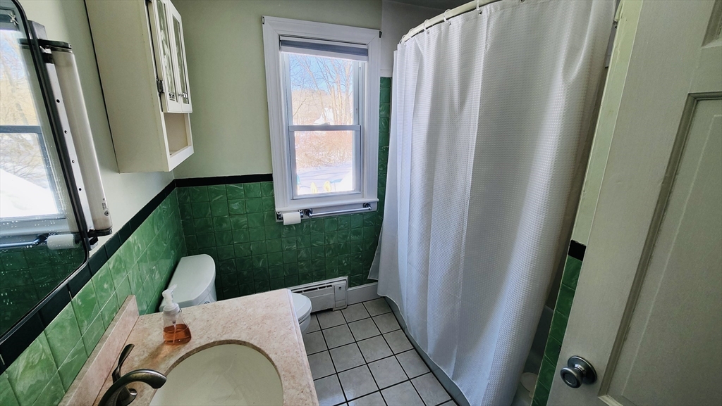 40 Longview Street Haverhill, MA 01830 - Photo 14 of 28