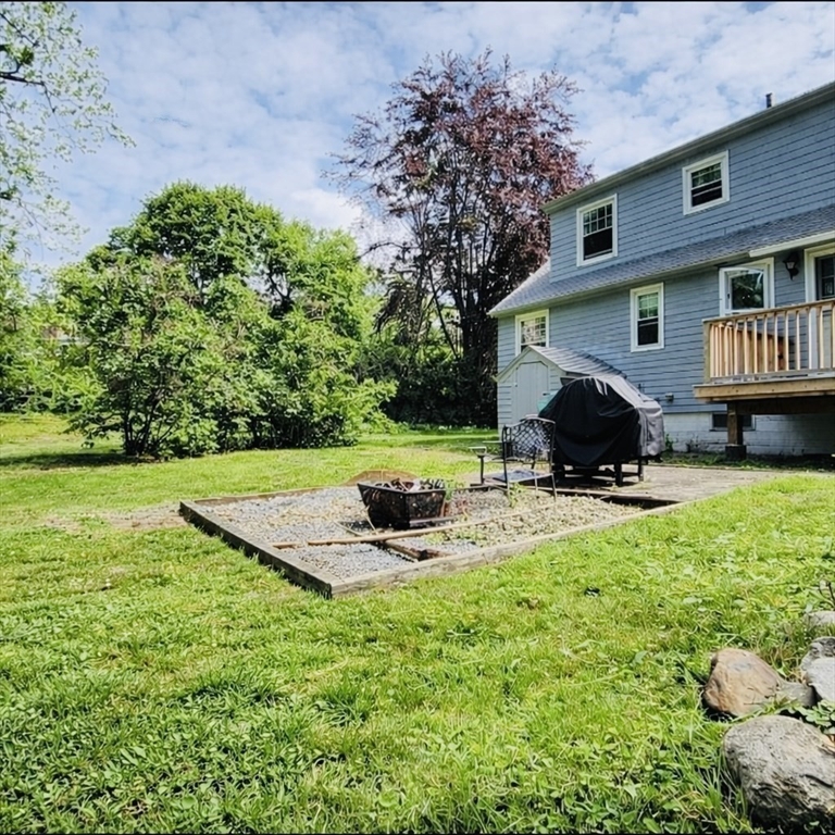 40 Longview Street Haverhill, MA 01830 - Photo 25 of 28