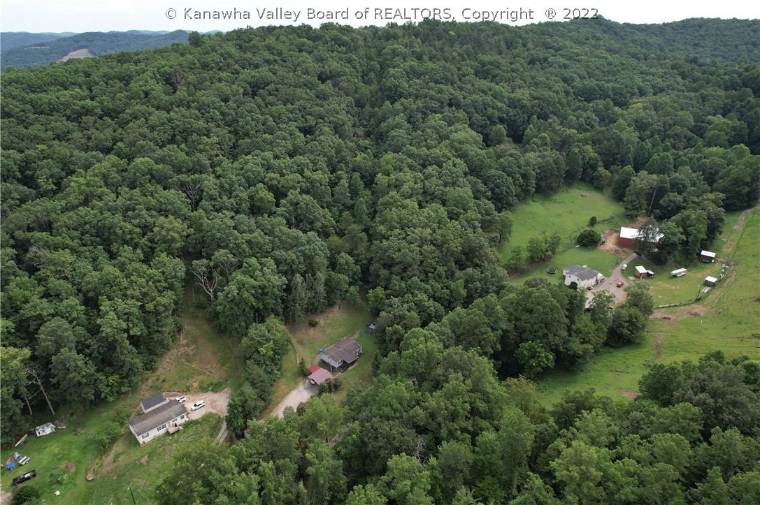621 Hope Acres Road Elkview, WV 25071 - Photo 26 of 28 Gallery Image 26