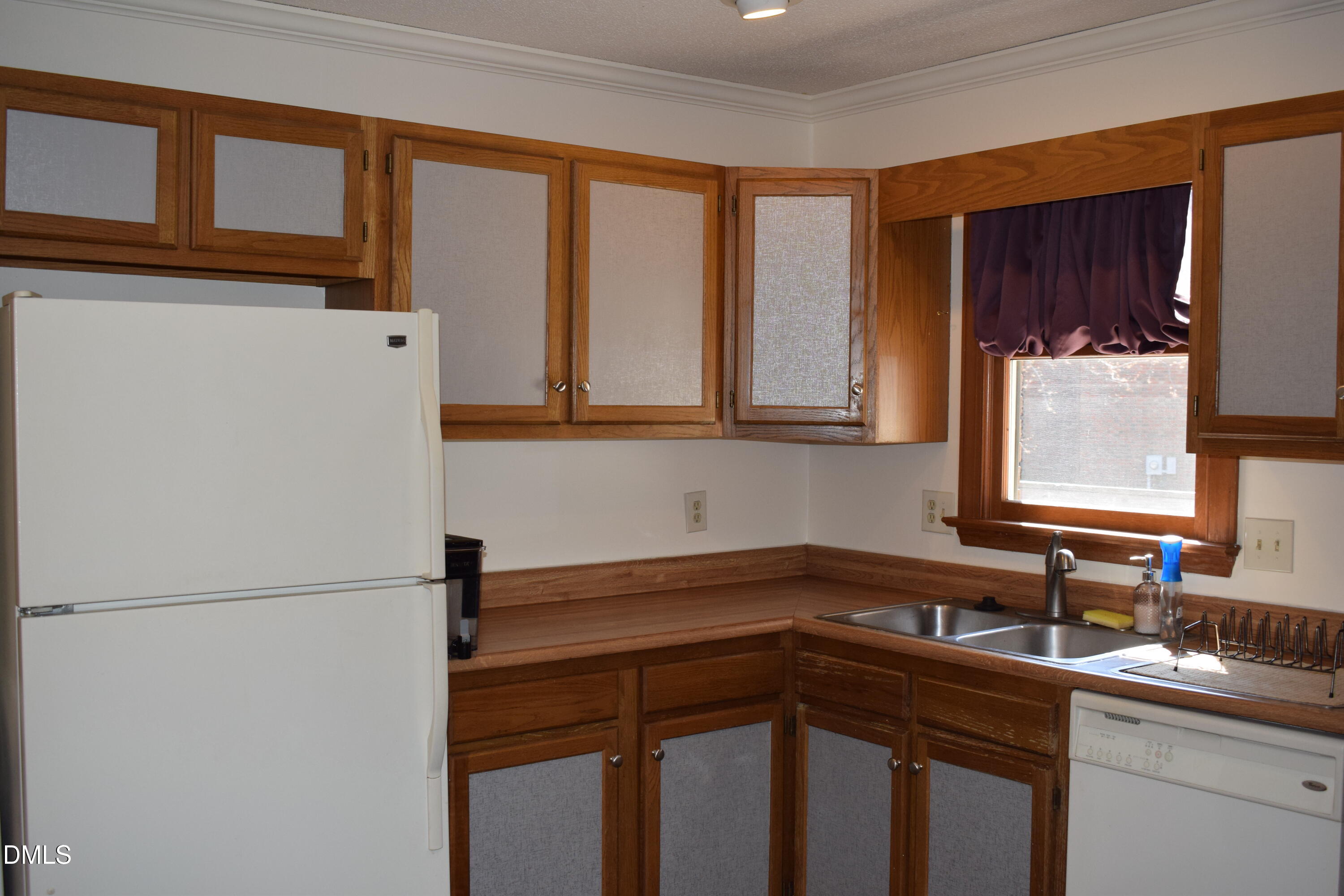 5500 Fortunes Ridge Drive, Unit 85C Durham, NC 27713 - Photo 16 of 47 Kitchen
