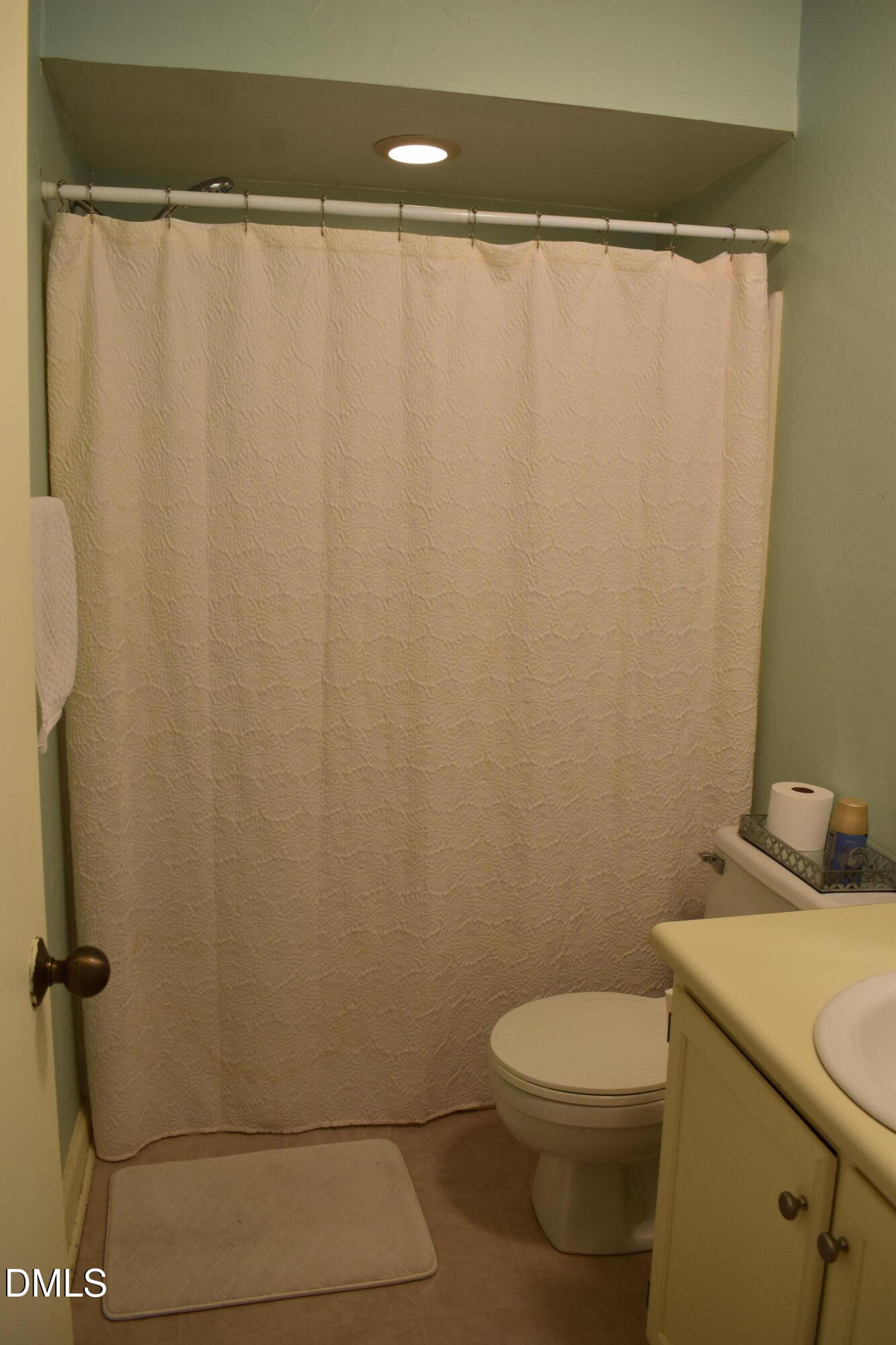 5500 Fortunes Ridge Drive, Unit 85C Durham, NC 27713 - Photo 20 of 47 Bathroom