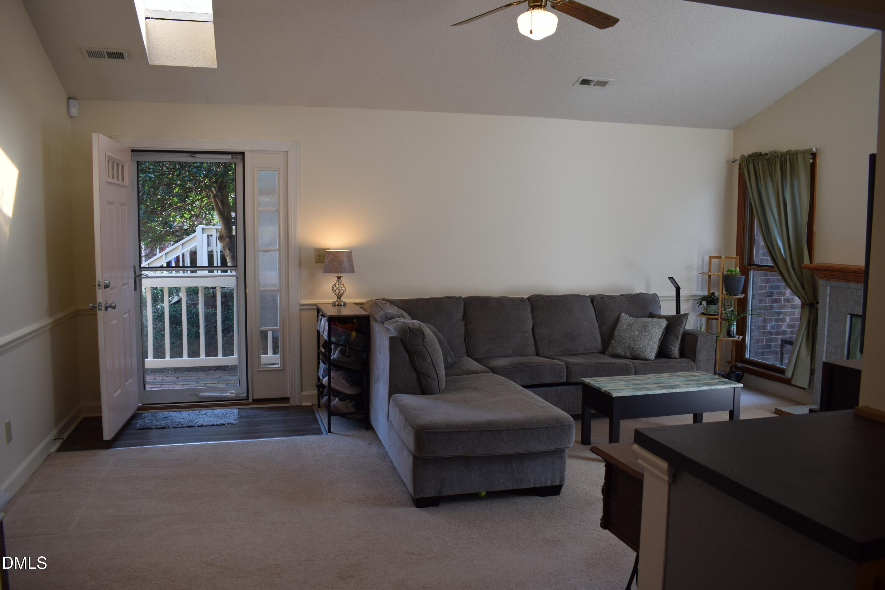 5500 Fortunes Ridge Drive, Unit 85C Durham, NC 27713 - Photo 34 of 47 Emtract to Living Area