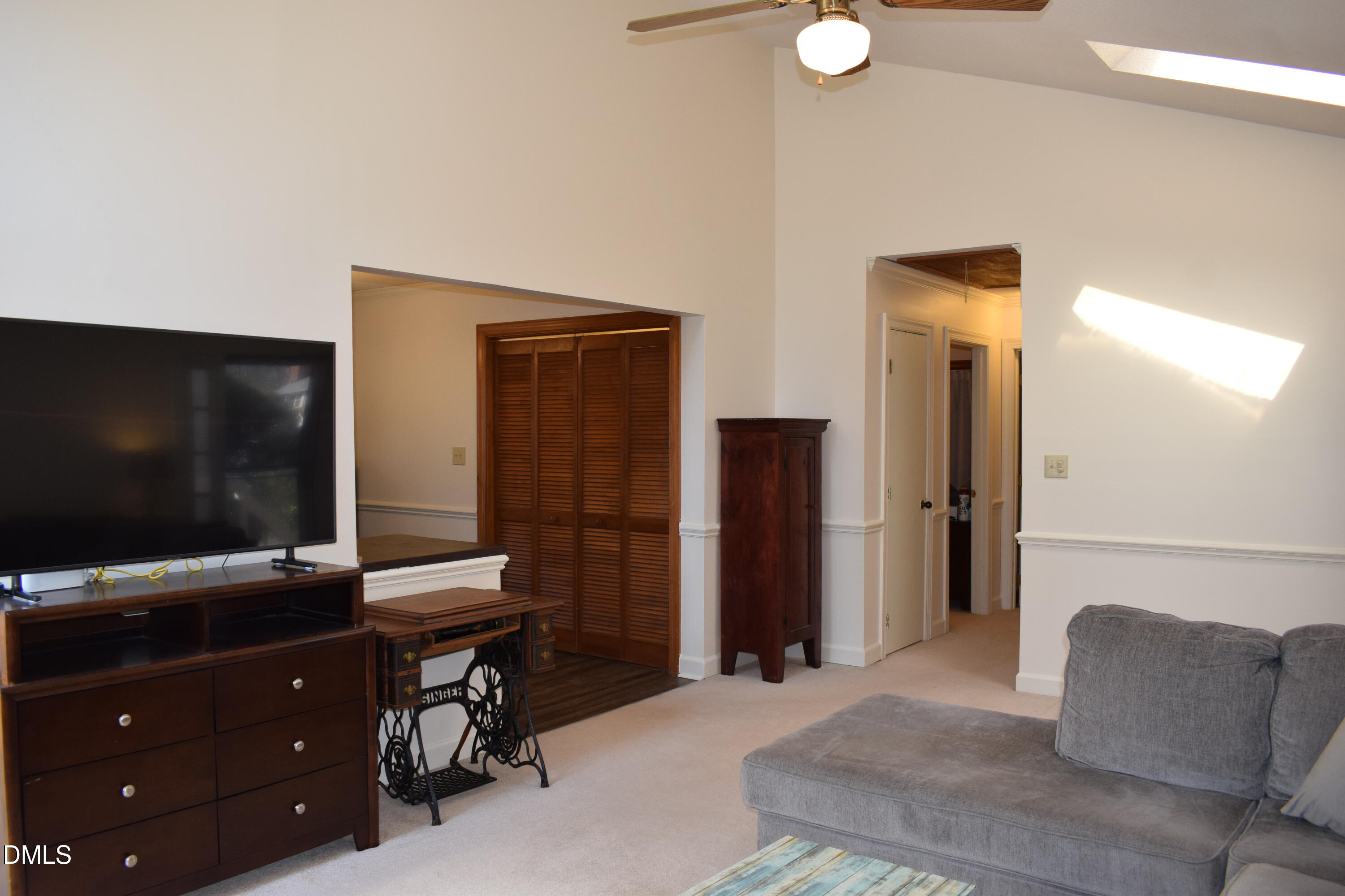 5500 Fortunes Ridge Drive, Unit 85C Durham, NC 27713 - Photo 36 of 47 Living Area