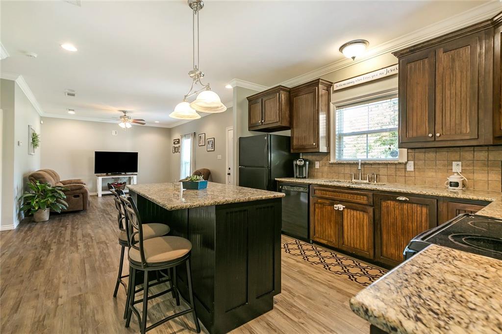 29161 Henry White Road Albany, LA 70711 - Photo 8 of 15 Gallery Image 8