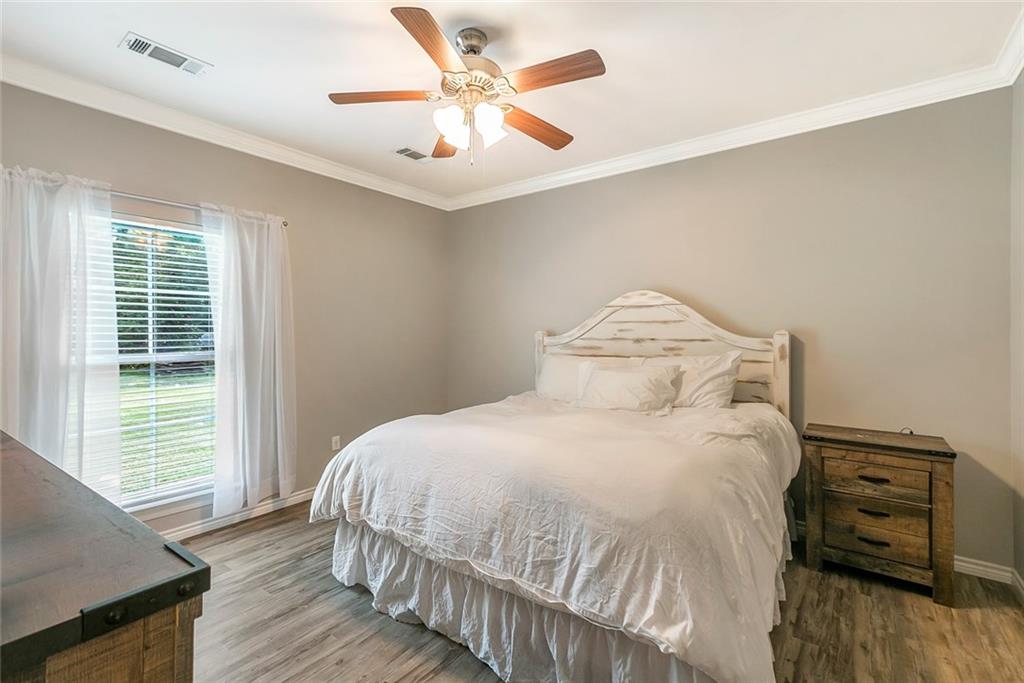 29161 Henry White Road Albany, LA 70711 - Photo 10 of 15 Gallery Image 10