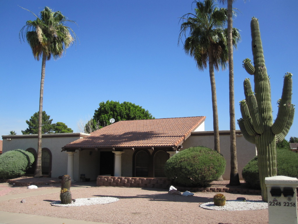 Detail Front of Home