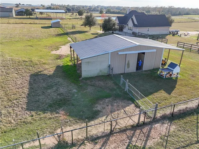 $725,000 | 26752 Nelson Road, Hempstead, TX 77445