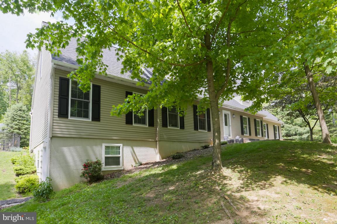 610 Speedwell Forge Road Lititz, PA 17543 - Photo 1 of 42