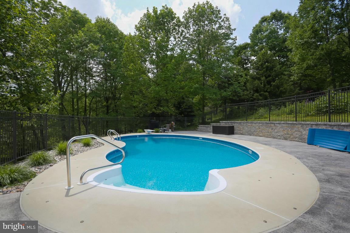 610 Speedwell Forge Road Lititz, PA 17543 - Photo 35 of 42