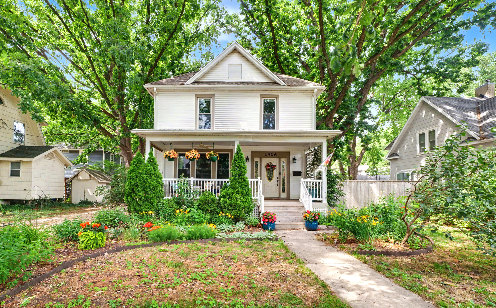 1406 West Church Street Champaign, IL 61821 - Photo 1 of 40