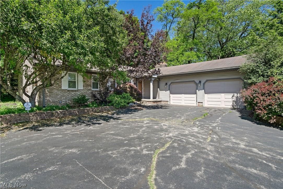 2978 Lynn Road Canfield, OH 44406 - Photo 3 of 42
