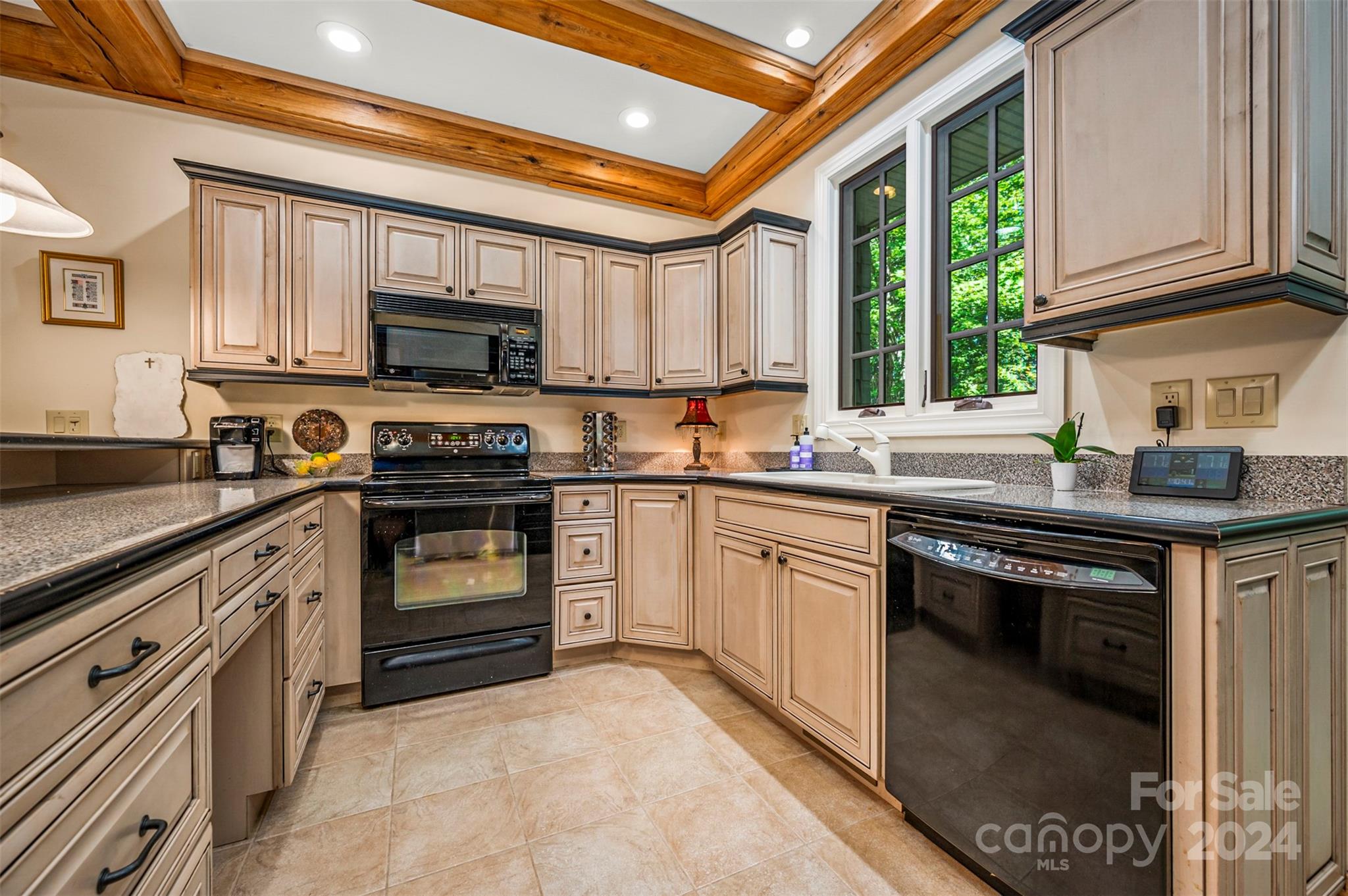 57 Greenstoke Loop Tryon, NC 28782 - Photo 12 of 48 Gallery Image 12