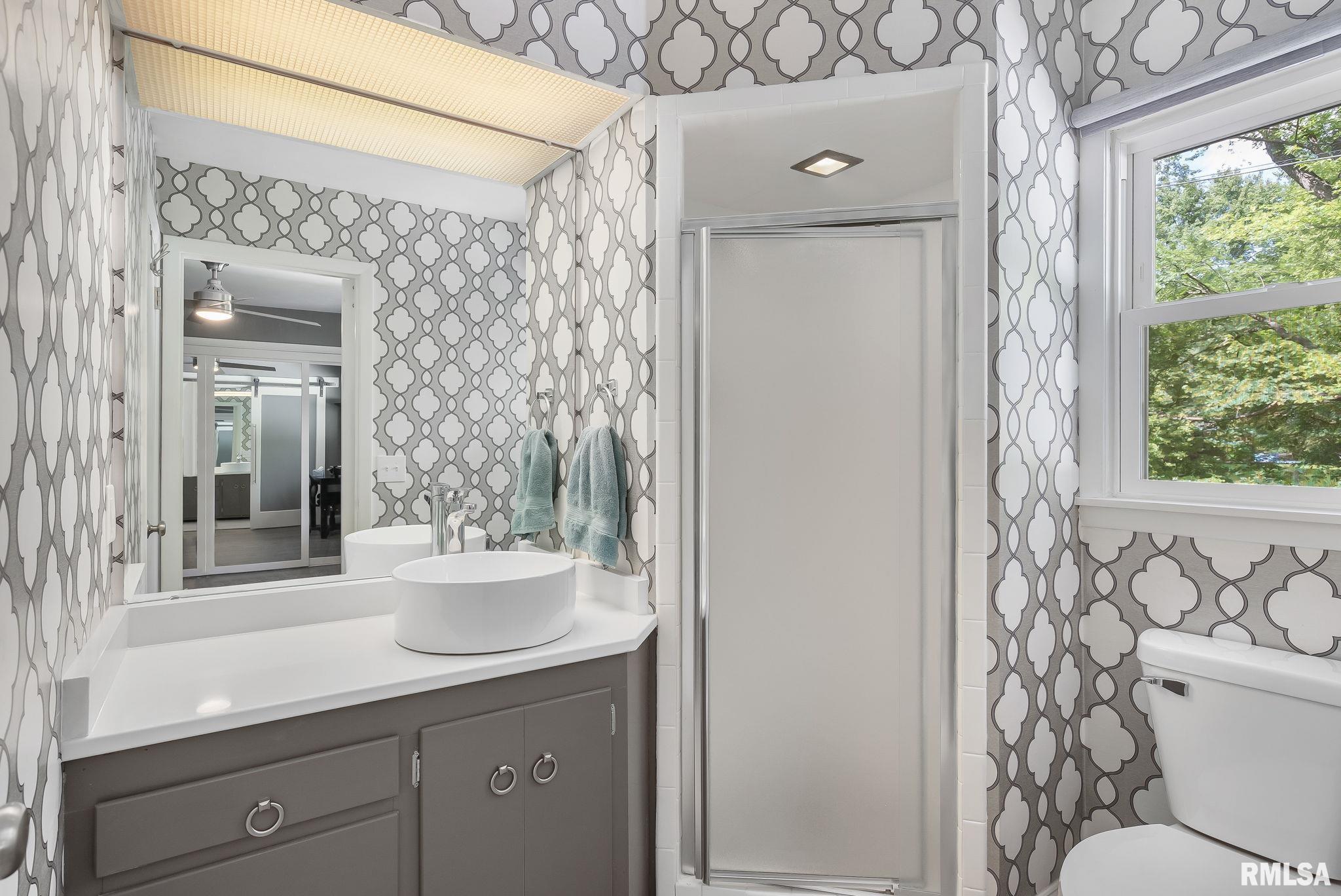 2879 Forest Road Davenport, IA 52803 - Photo 13 of 33 Gallery Image 13