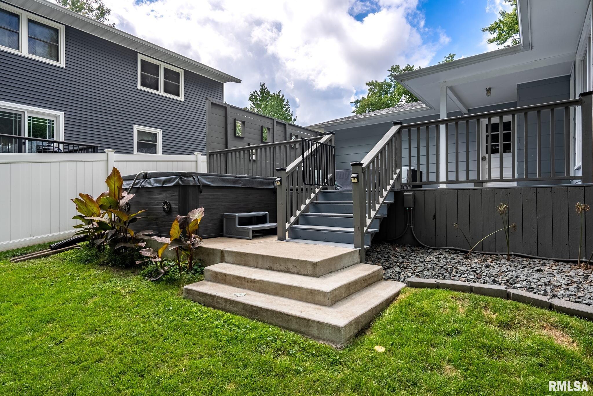 2879 Forest Road Davenport, IA 52803 - Photo 29 of 33 Gallery Image 29
