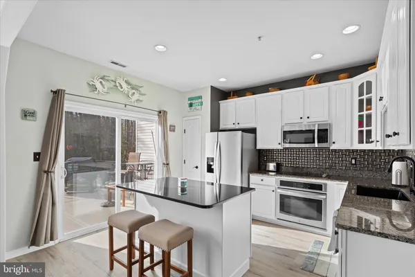 $330,000 | 207 Intrepid Lane, Unit 1102, Berlin, MD 21811