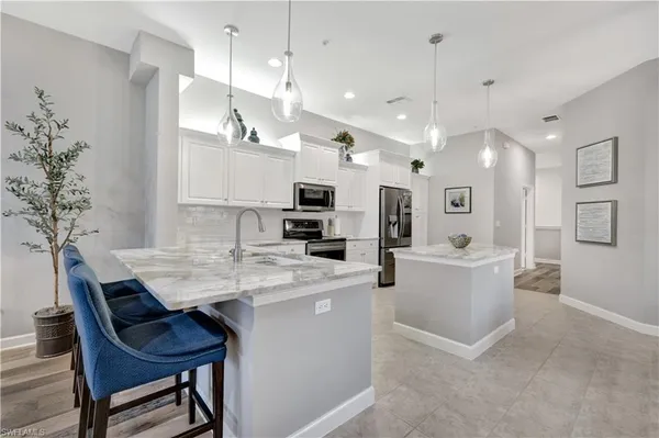 $475,000 | 8661 Piazza Del Lago Circle, Unit 204, Estero, FL 33928