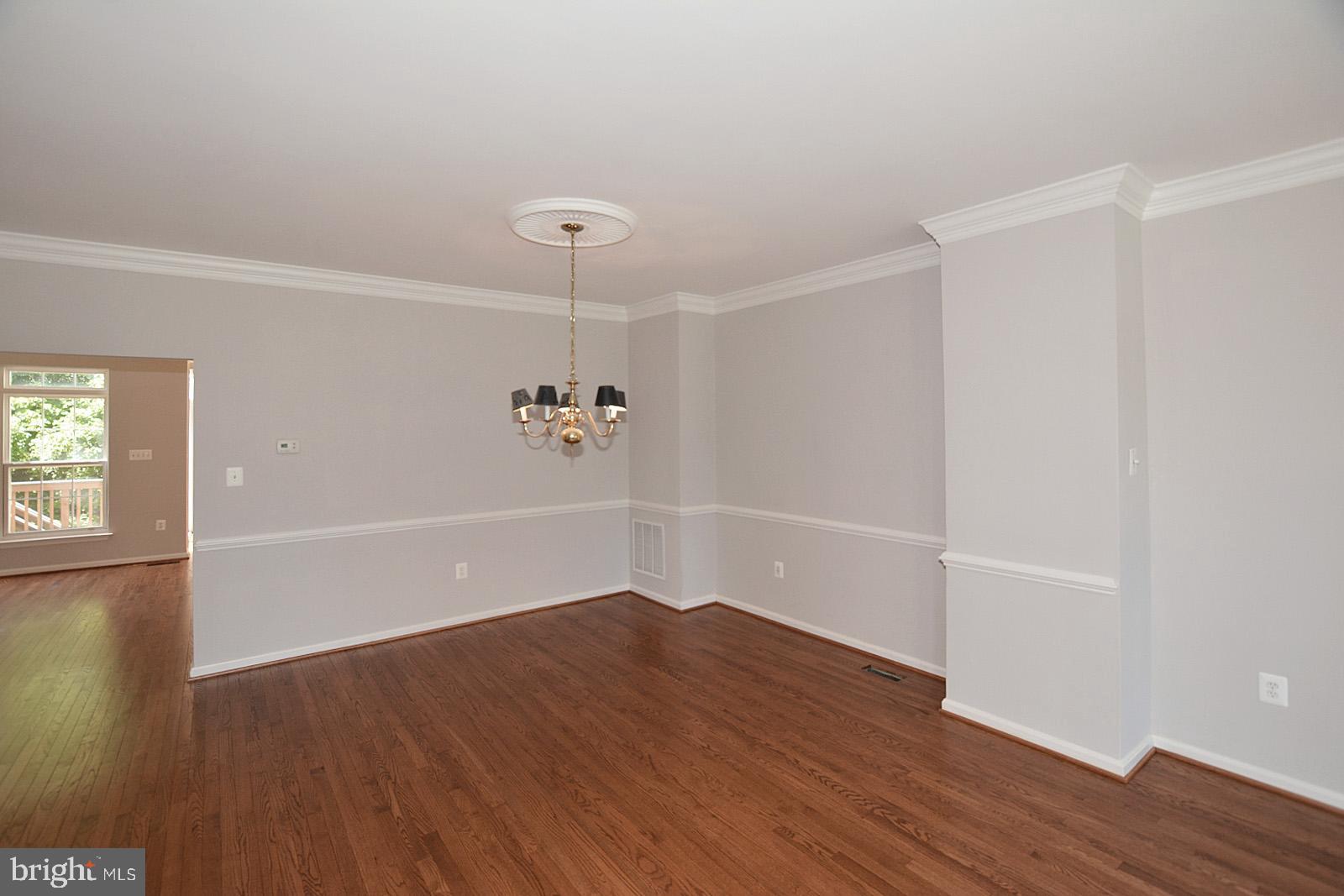 7328 Fountain Spring Court Springfield, VA 22150 - Photo 15 of 39 Gallery Image 15