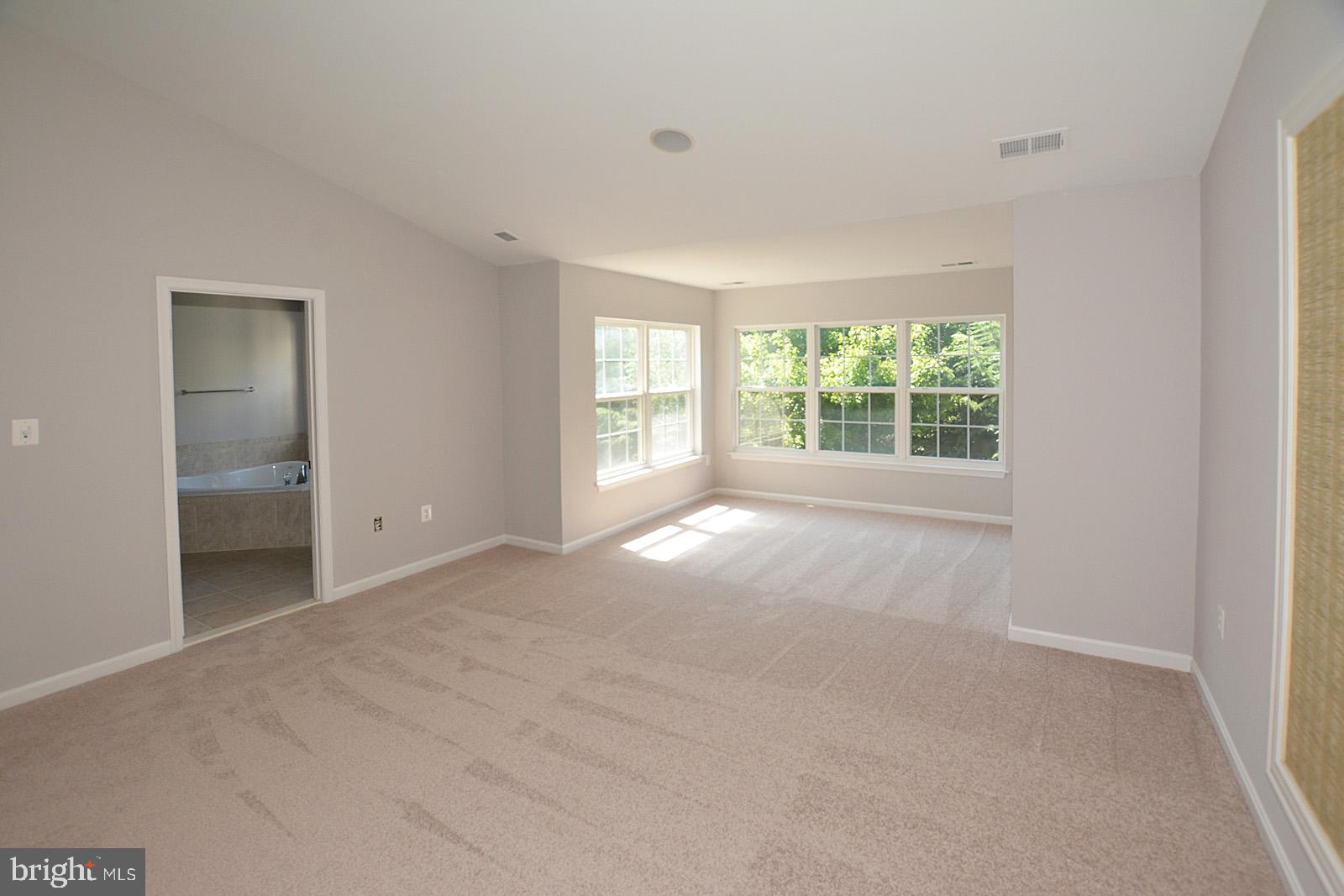 7328 Fountain Spring Court Springfield, VA 22150 - Photo 18 of 39 Gallery Image 18