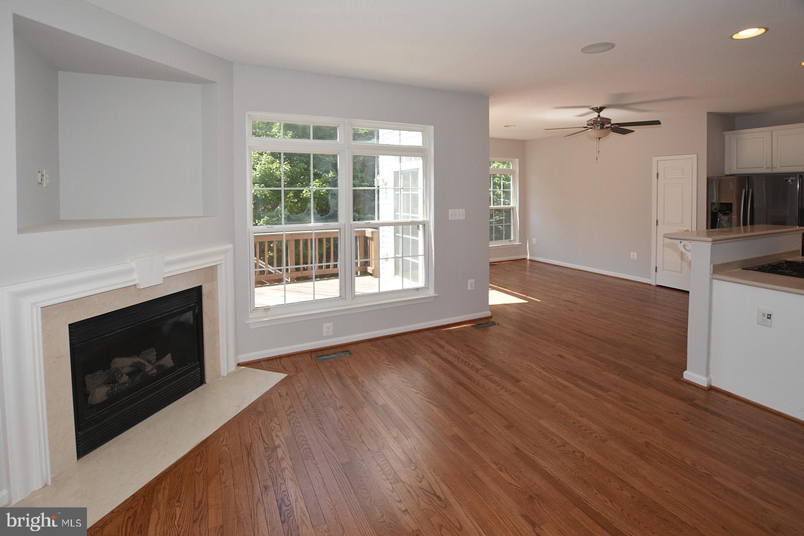 7328 Fountain Spring Court Springfield, VA 22150 - Photo 7 of 39 Gallery Image 7