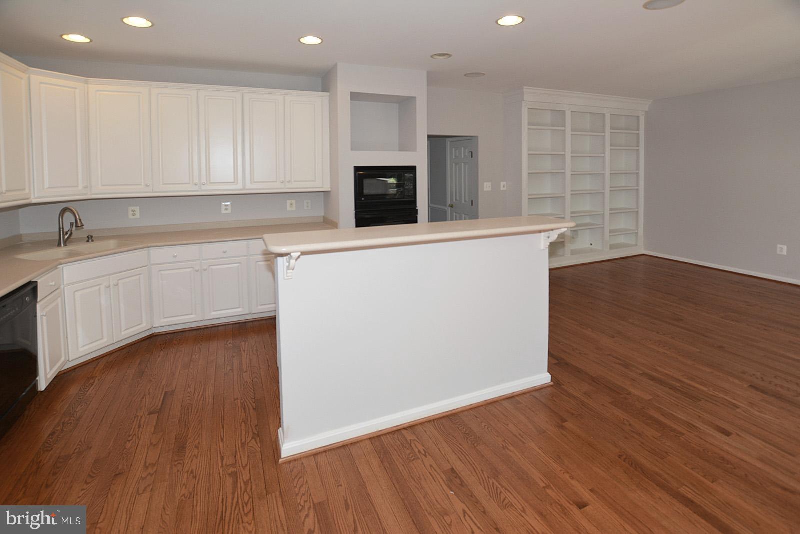 7328 Fountain Spring Court Springfield, VA 22150 - Photo 9 of 39 Gallery Image 9