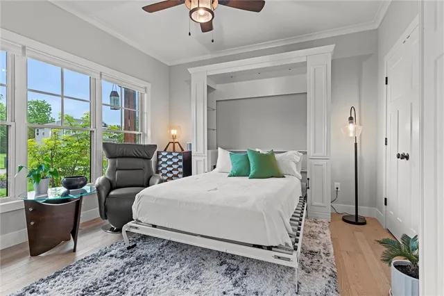 $1,180,000 | 4 Black Hawk Drive, Lake Winnebago, MO 64034