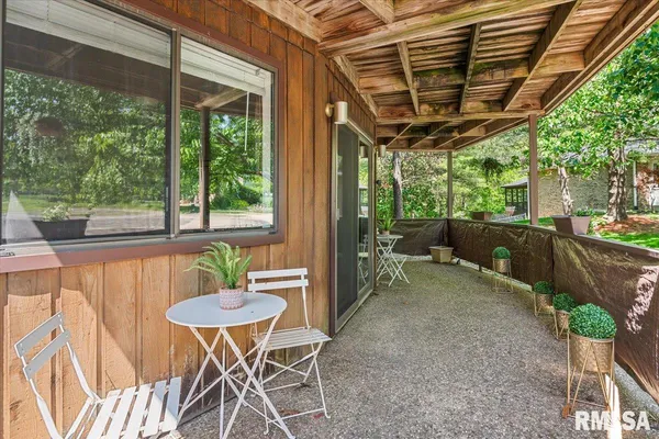 $315,000 | 3316 Collingwood Drive, Springfield, IL 62711