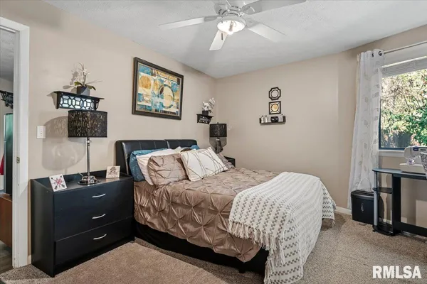 $315,000 | 3316 Collingwood Drive, Springfield, IL 62711