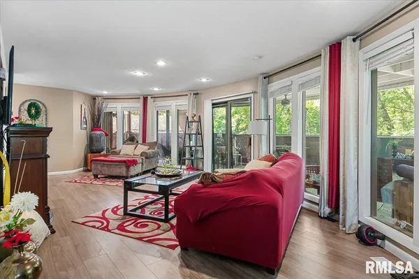 $315,000 | 3316 Collingwood Drive, Springfield, IL 62711