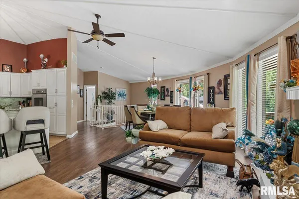 $315,000 | 3316 Collingwood Drive, Springfield, IL 62711