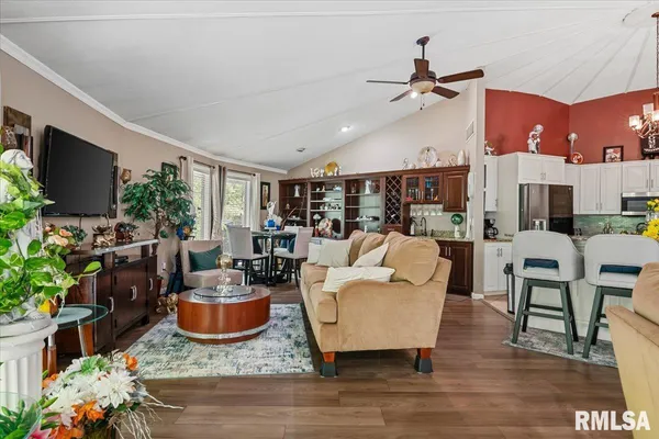 $315,000 | 3316 Collingwood Drive, Springfield, IL 62711