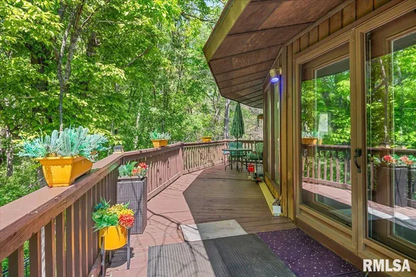 $315,000 | 3316 Collingwood Drive, Springfield, IL 62711