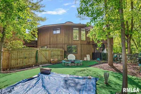 $315,000 | 3316 Collingwood Drive, Springfield, IL 62711