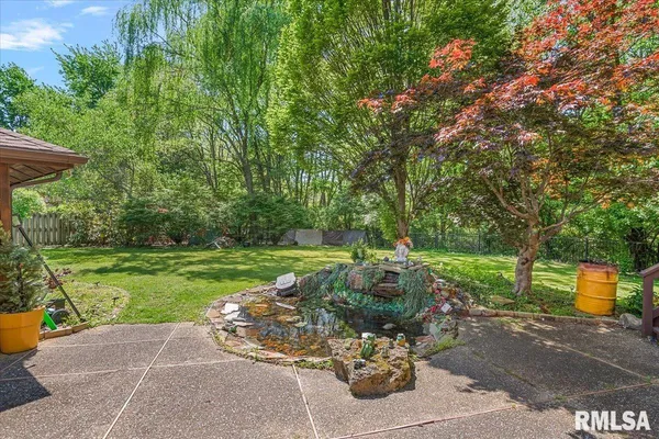 $315,000 | 3316 Collingwood Drive, Springfield, IL 62711