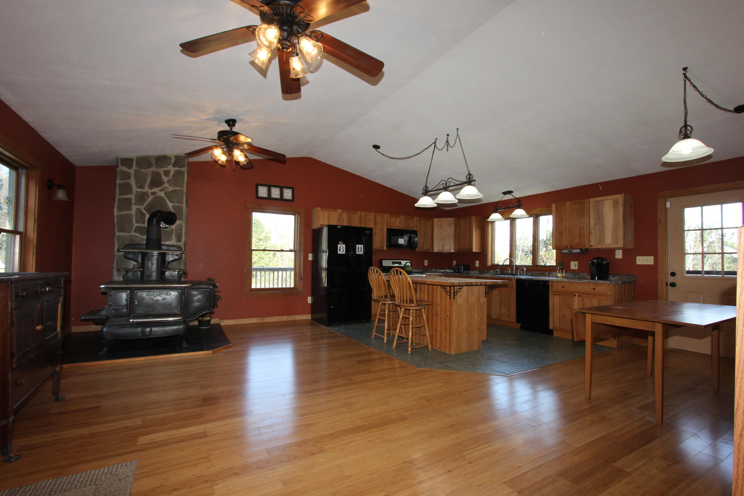280 Death Valley Road Minot, ME 04258 - Photo 2 of 27 IMG_0154