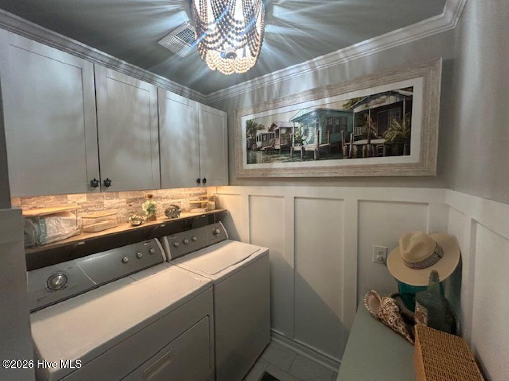 1914 Goose Creek Road Southwest, Unit 2204 Ocean Isle Beach, NC 28469 - Photo 20 of 43 beautiful updated laudry room