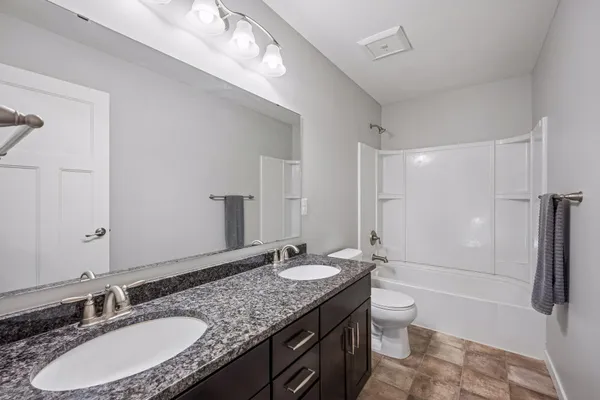 $785,000 | 14725 51st Avenue North, Plymouth, MN 55446