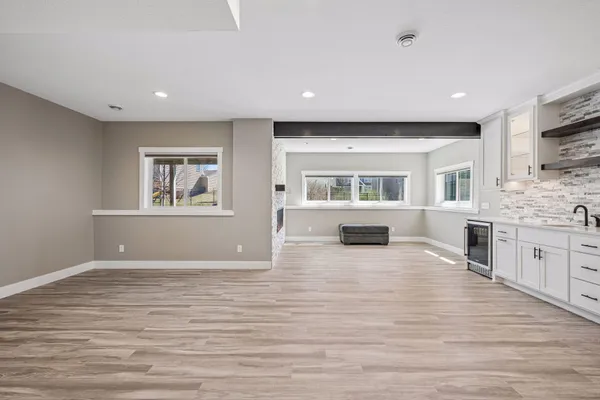 $785,000 | 14725 51st Avenue North, Plymouth, MN 55446