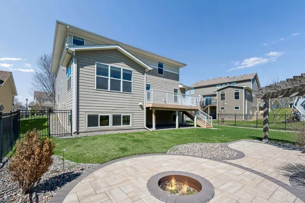 $785,000 | 14725 51st Avenue North, Plymouth, MN 55446