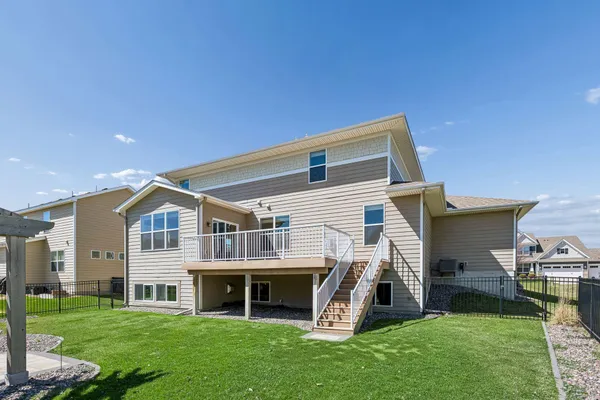 $785,000 | 14725 51st Avenue North, Plymouth, MN 55446