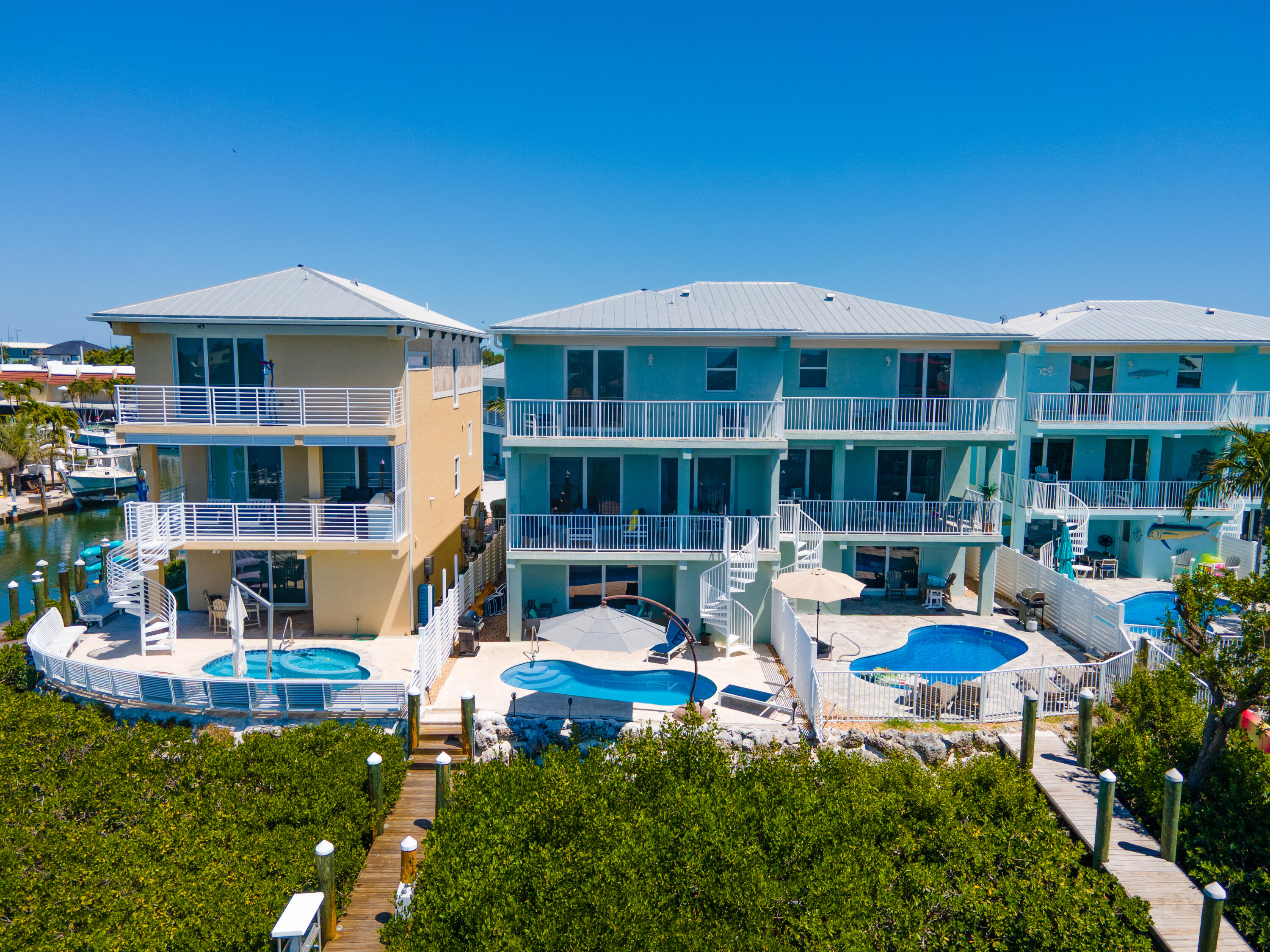 443 Sombrero Beach Road Marathon, FL 33050 - Photo 64 of 68 443 Drone-10