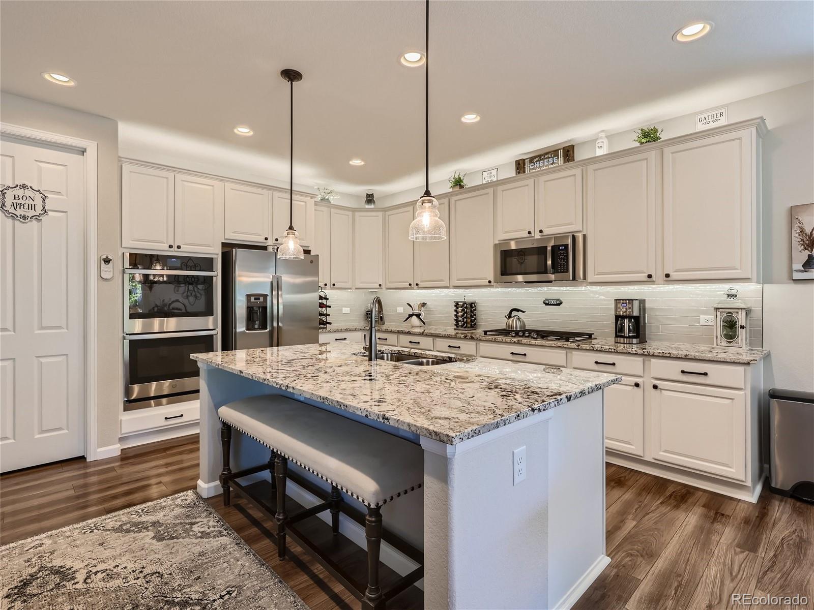 6619 Petunia Place Castle Rock, CO 80108 - Photo 3 of 39