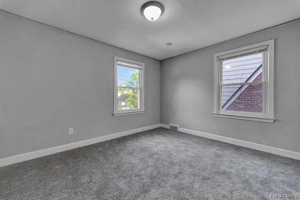 15337 Rutherford Street Detroit, MI 48227 - Photo 28 of 49