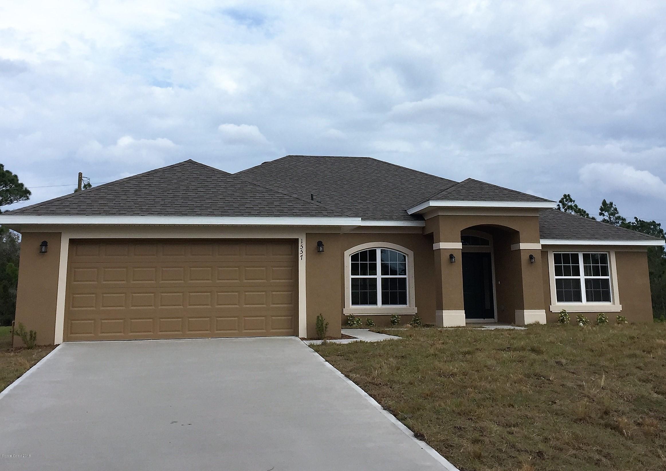 1557 Paragon Road Southeast Palm Bay, FL 32909 - Photo 2 of 18 Exterior