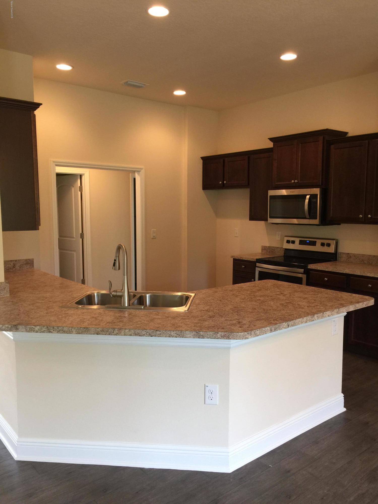1557 Paragon Road Southeast Palm Bay, FL 32909 - Photo 5 of 18 Kitchen #2