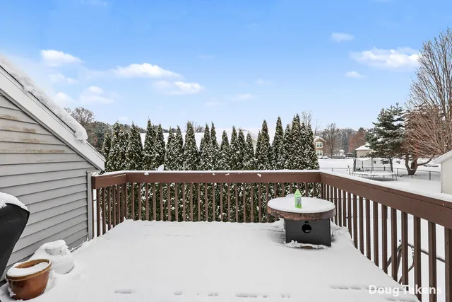 $499,900 | 2129 Drew Drive, Belmont, MI 49306